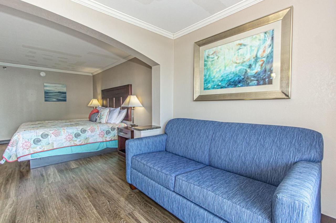 Ocean View King Suite With Modern Decor And Accents - Caravelle Resort 605 Sleeps 4 Guests Myrtle Beach Buitenkant foto